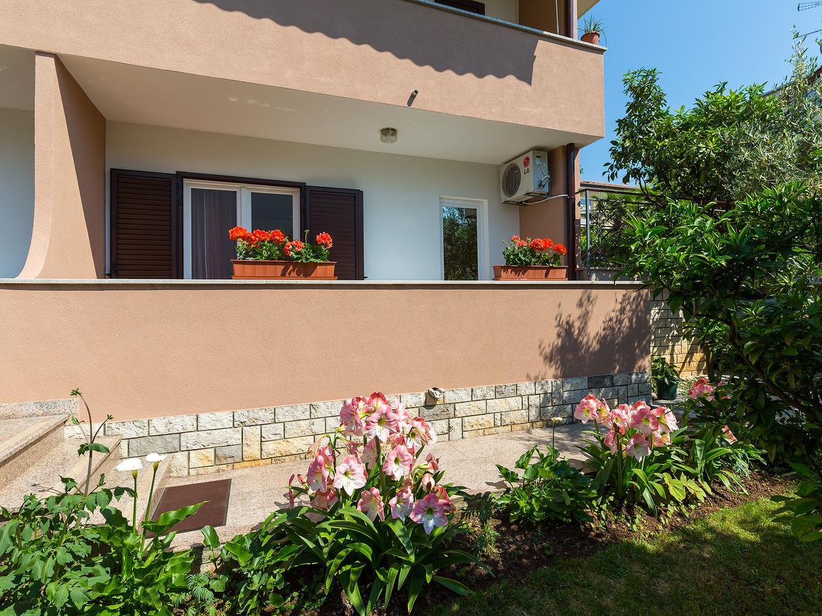 Apartment Nerina Poreč Dış mekan fotoğraf